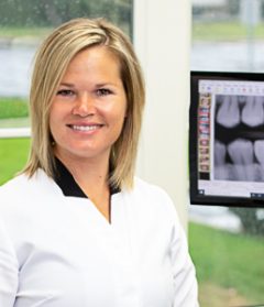 CentreDentaireRichelieu-Karine Perras